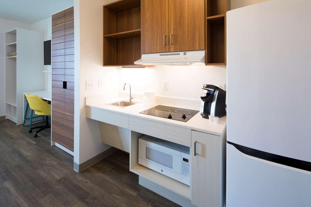 Uptown Suites Extended Stay Denver Co - كونتينيال الغرفة الصورة